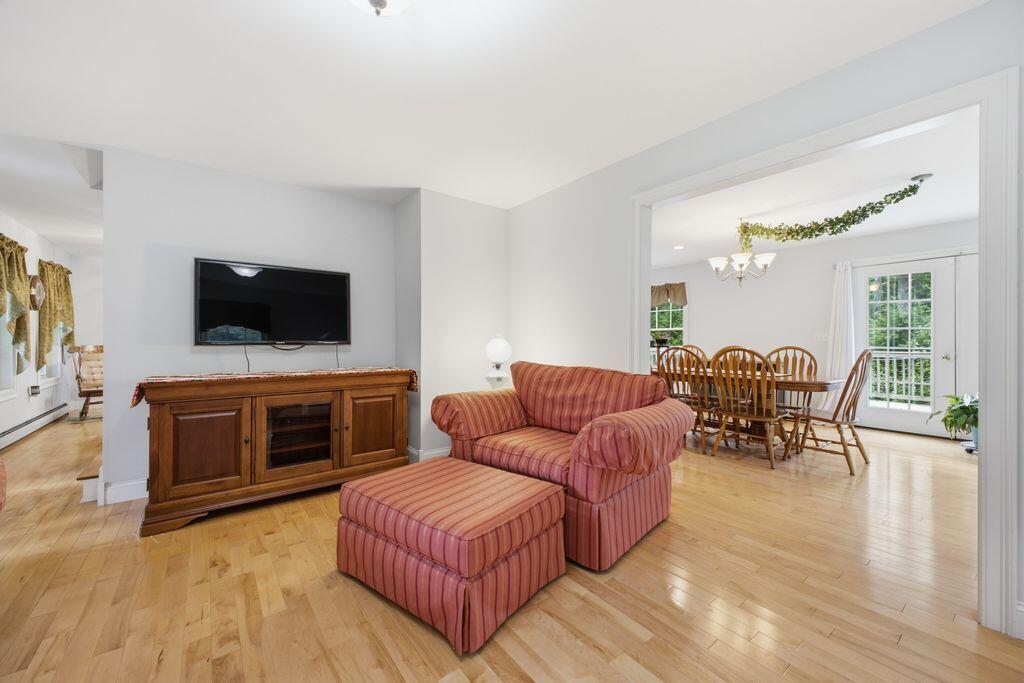 22 Davis Road Buxton, ME 04093 - Photo 4 of 44 Living Room