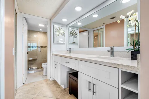 $195,000 | 6620 Boca Del Mar Drive, Unit 507, Boca Raton, FL 33433