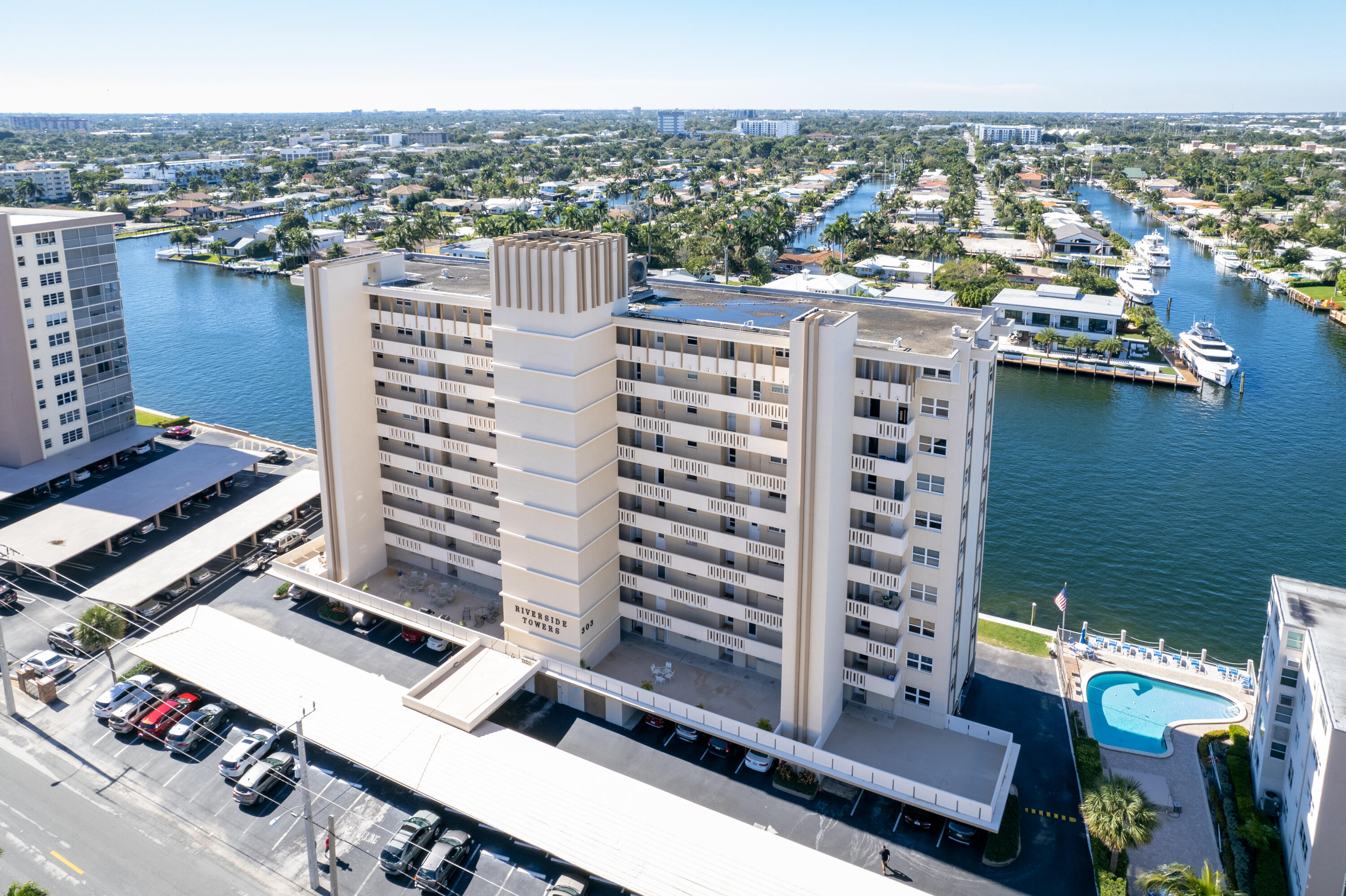303 North Riverside Drive, Unit PH5 Pompano Beach, FL 33062 - Photo 45 of 46 Covered Parking