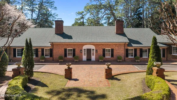 $1,850,000 | 4 Augusta Way, Pinehurst, NC 28374