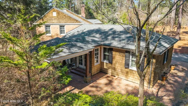 $1,850,000 | 4 Augusta Way, Pinehurst, NC 28374