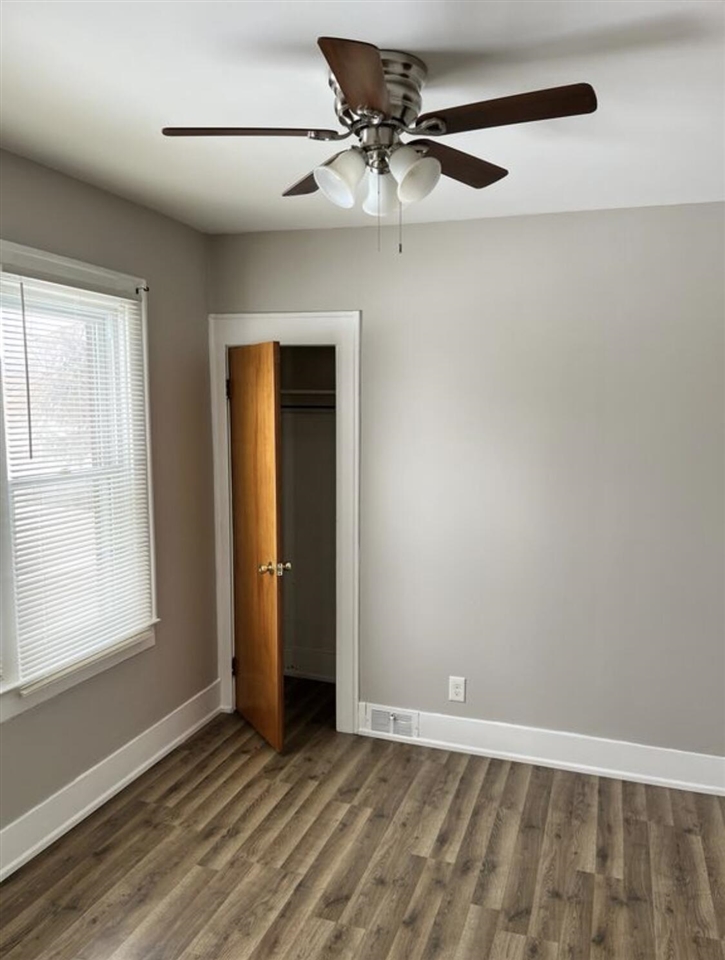 136 Batavia Street River Rouge, MI 48218 - Photo 12 of 15