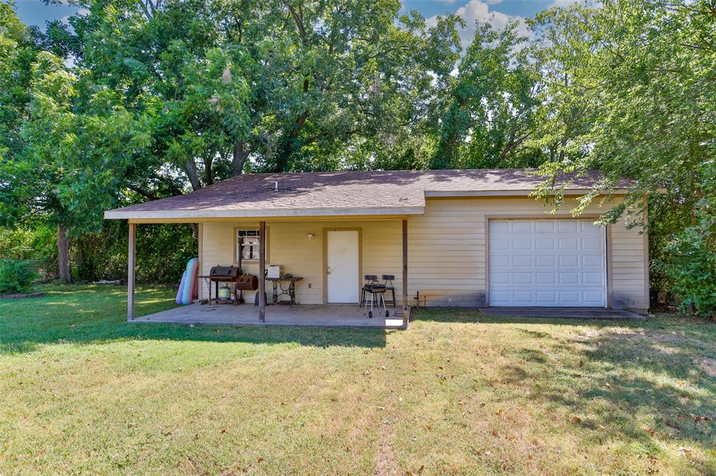 1634 Old Denton Road Gainesville, TX 76240 - Photo 35 of 40 Gallery Image 35