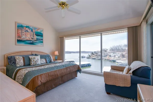 $289,900 | 158 Regatta Bay Circle, Unit 4E, Lake Ozark, MO 65049