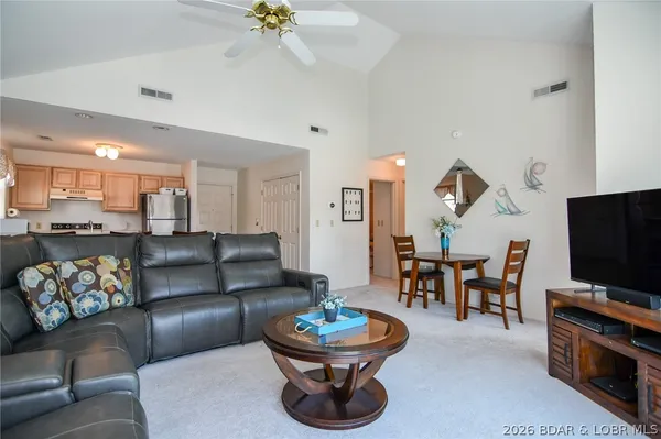 $289,900 | 158 Regatta Bay Circle, Unit 4E, Lake Ozark, MO 65049