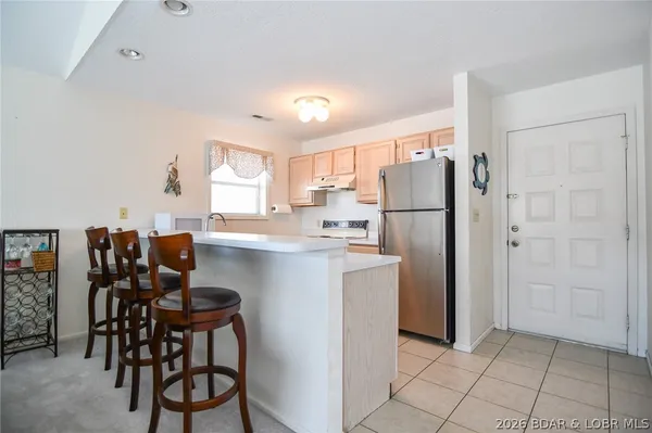 $289,900 | 158 Regatta Bay Circle, Unit 4E, Lake Ozark, MO 65049