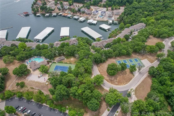 $289,900 | 158 Regatta Bay Circle, Unit 4E, Lake Ozark, MO 65049