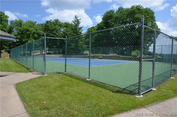 $289,900 | 158 Regatta Bay Circle, Unit 4E, Lake Ozark, MO 65049