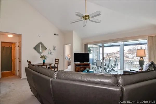 $289,900 | 158 Regatta Bay Circle, Unit 4E, Lake Ozark, MO 65049