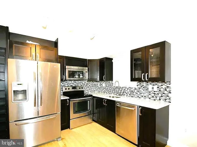 $340,000 | 7337 Shady Glen Terrace, Capitol Heights, MD 20743