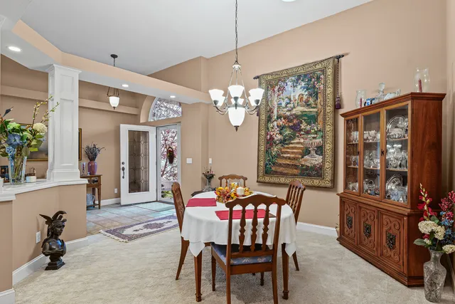 $425,000 | 2918 Rutherford Drive, Urbana, IL 61802