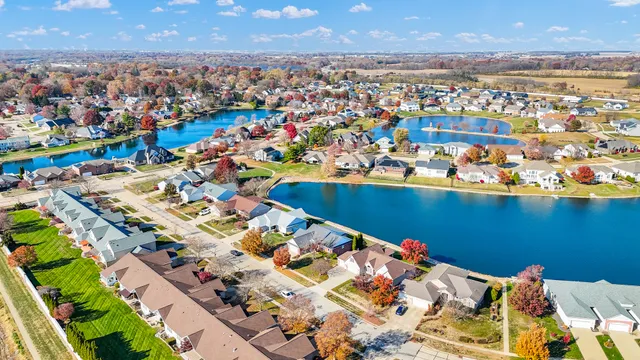 $425,000 | 2918 Rutherford Drive, Urbana, IL 61802