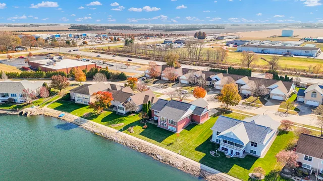 $425,000 | 2918 Rutherford Drive, Urbana, IL 61802