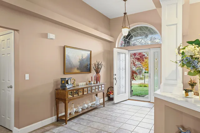 $425,000 | 2918 Rutherford Drive, Urbana, IL 61802