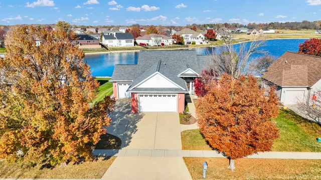 $425,000 | 2918 Rutherford Drive, Urbana, IL 61802