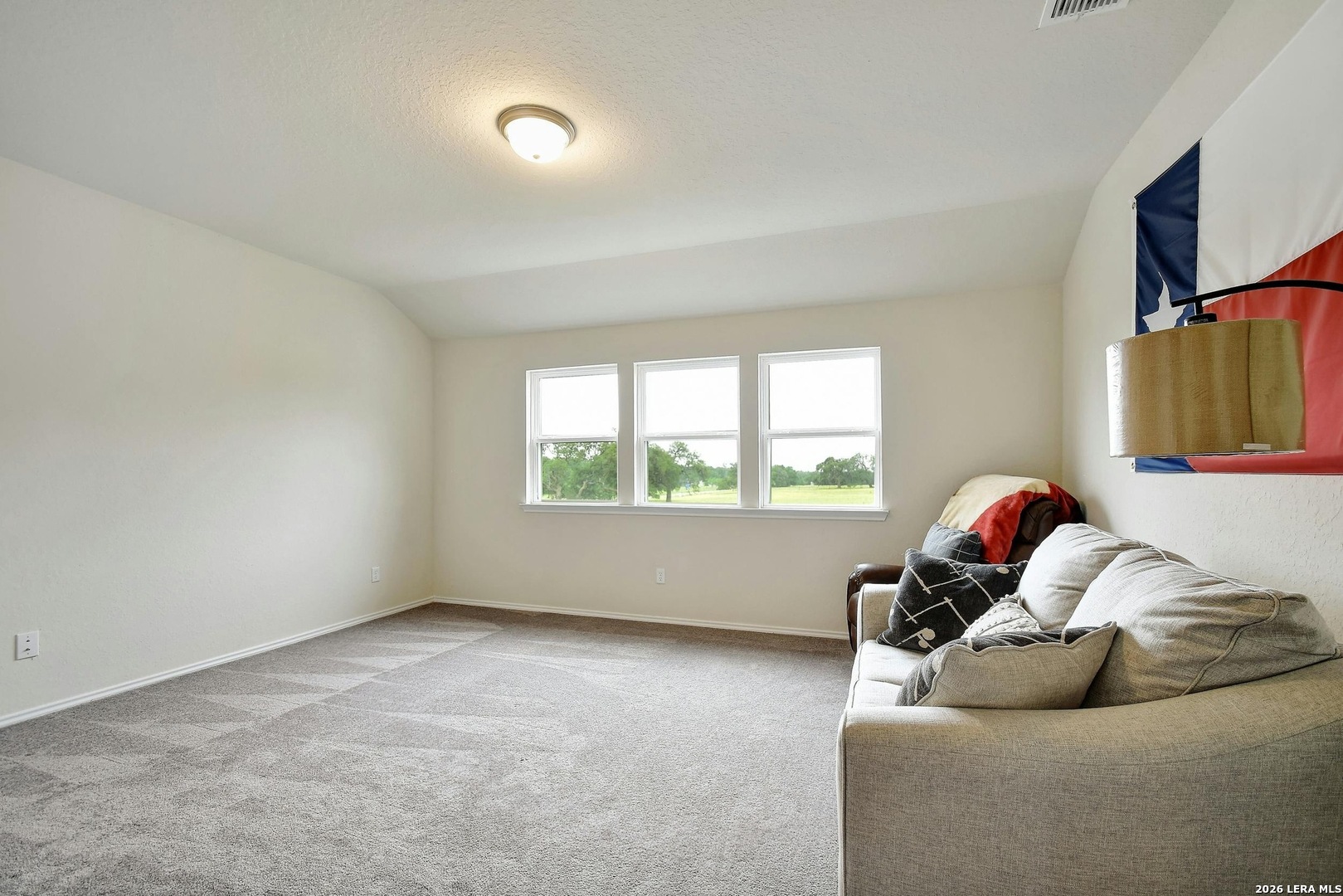 149 Inverness Boerne, TX 78015 - Photo 25 of 38