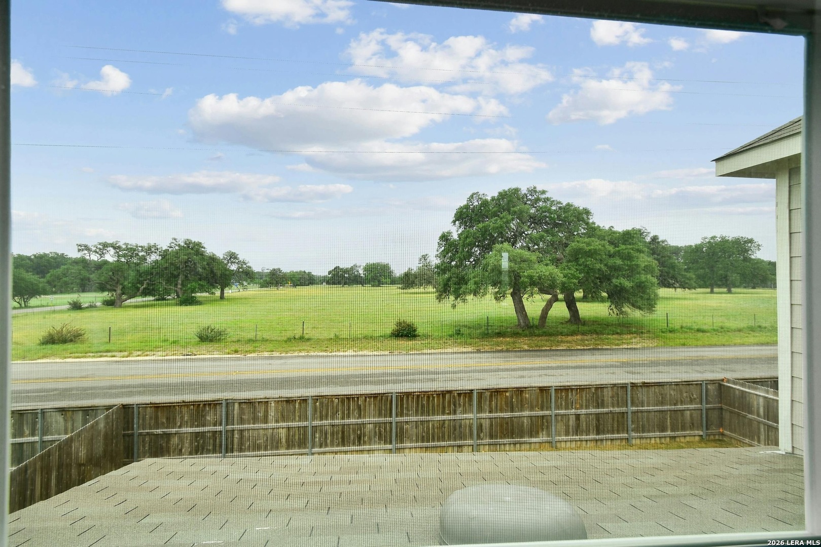 149 Inverness Boerne, TX 78015 - Photo 30 of 38