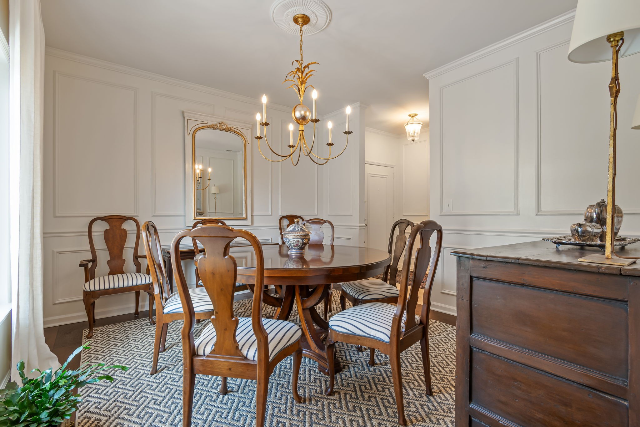 4487 Post Place, Unit 12 Nashville, TN 37205 - Photo 15 of 39 a view of a a dining room with furniture