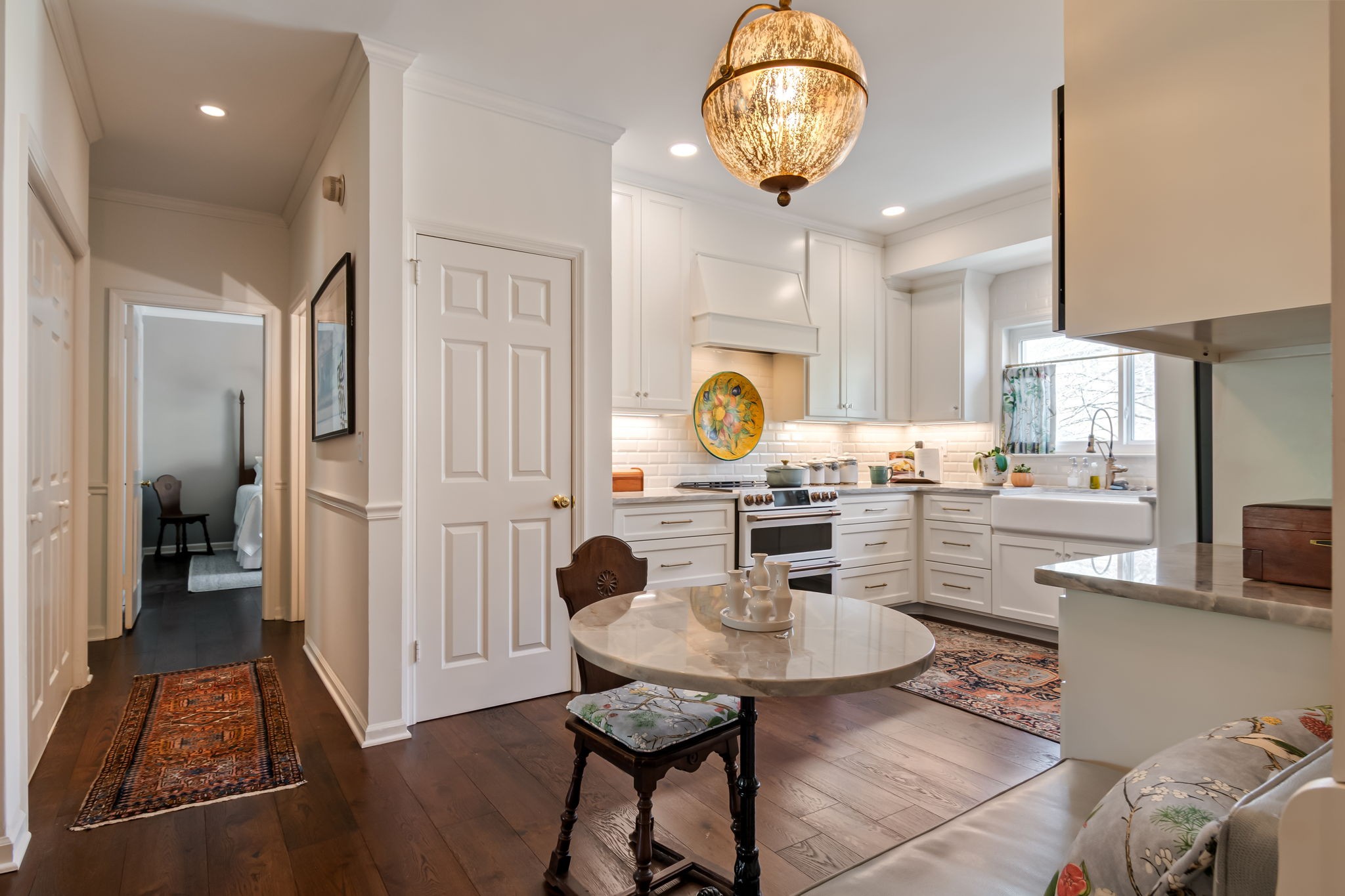 4487 Post Place, Unit 12 Nashville, TN 37205 - Photo 26 of 39 a view of a dining room and livingroom