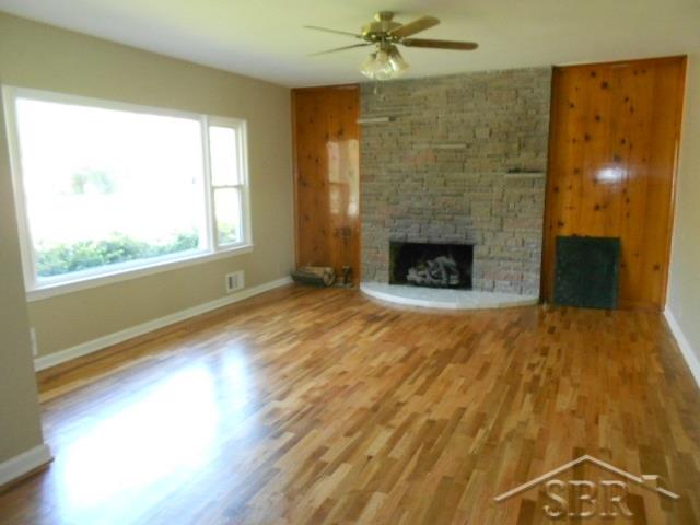 9905 West Freeland Road Freeland, MI 48623 - Photo 2 of 16 31318866-1.JPG
