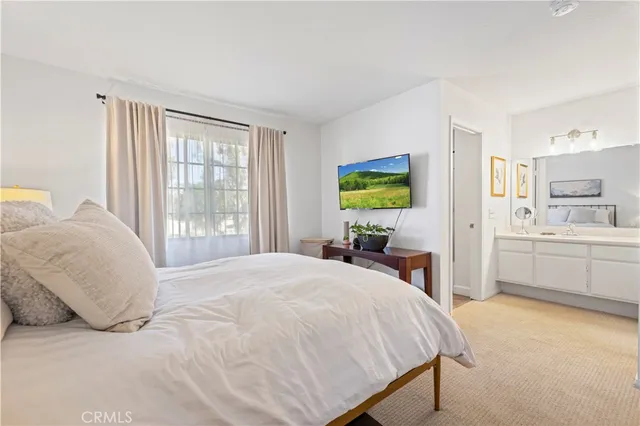 $784,990 | 28223 Paseo El Siena, Unit 43, Laguna Niguel, CA 92677