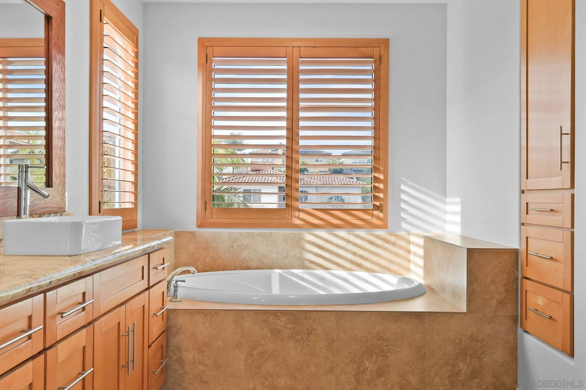 972 Merced River Road Chula Vista, CA 91913 - Photo 34 of 44 Gallery Image 34