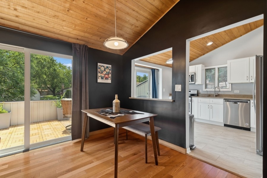 21 Mineola Road Fox Lake, IL 60020 - Photo 7 of 21 a workspace with furniture and window