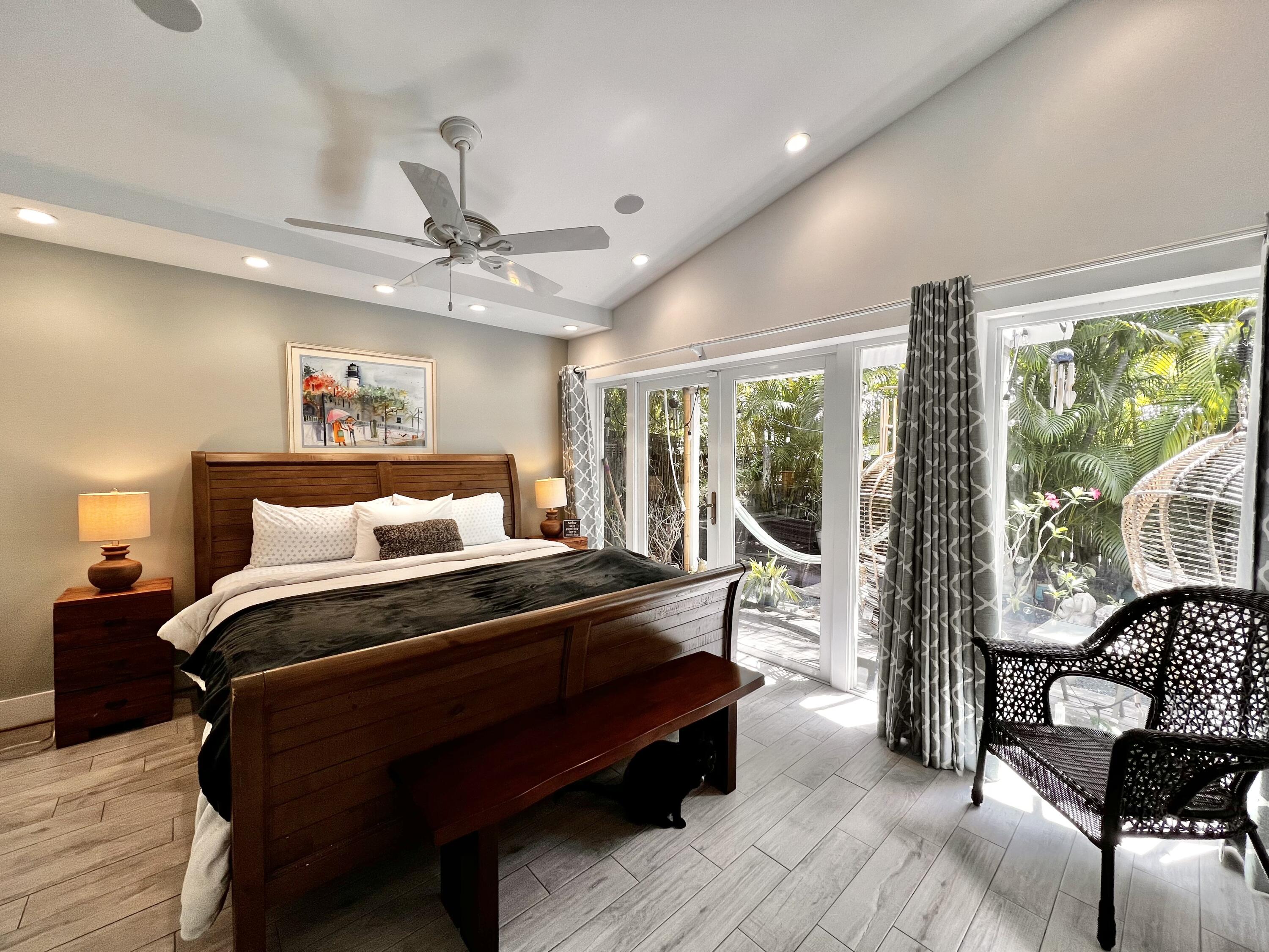 1421 Reynolds Street Key West, FL 33040 - Photo 15 of 45 IMG_4319