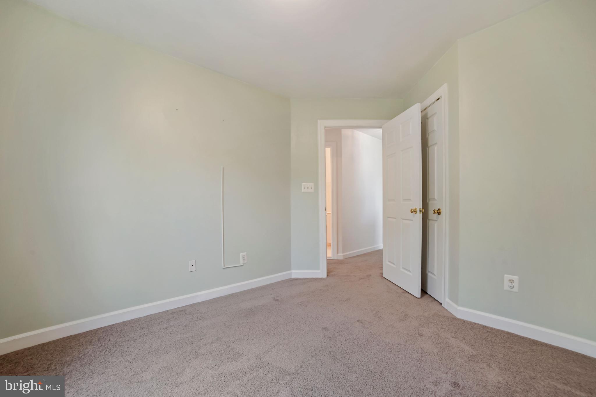 6646 Debra Lu Way Springfield, VA 22150 - Photo 21 of 42 Gallery Image 21