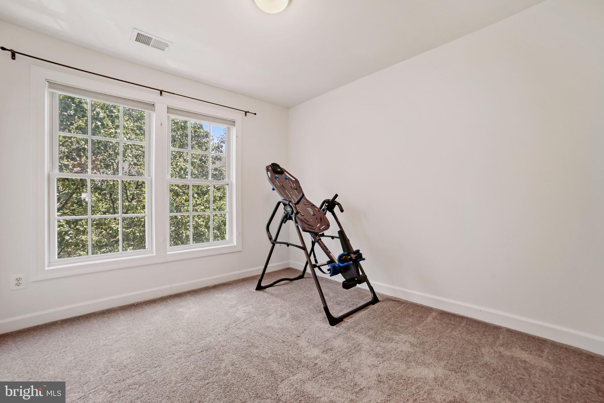 6646 Debra Lu Way Springfield, VA 22150 - Photo 23 of 42 Gallery Image 23