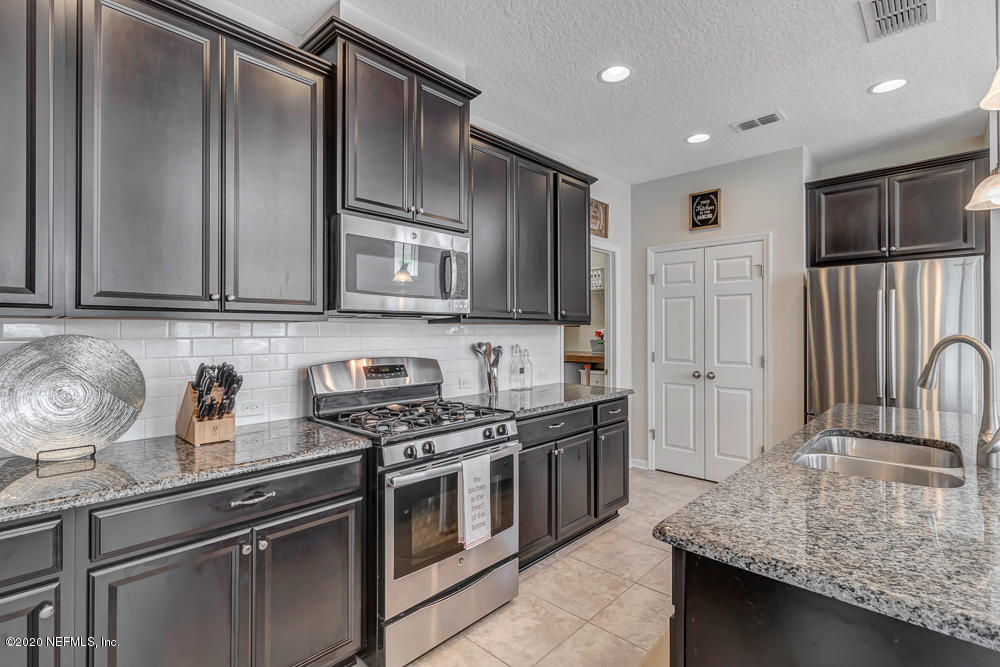 405 Citrus Ridge Drive Ponte Vedra, FL 32081 - Photo 13 of 26 8