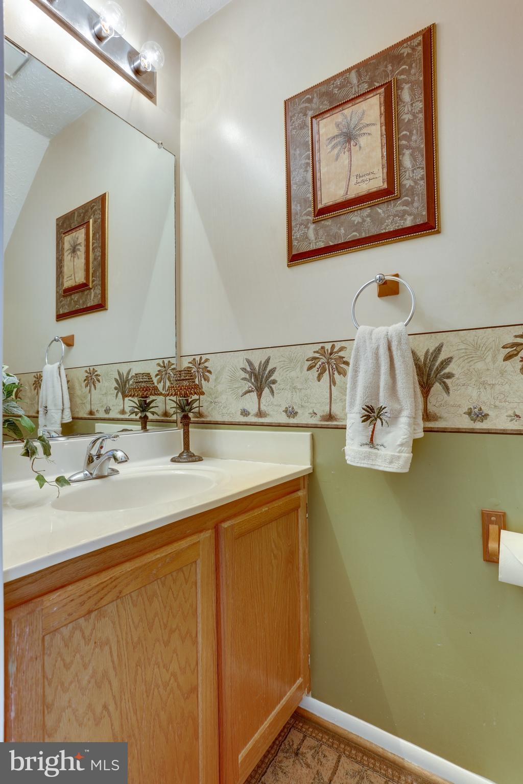 5813 Springfish Place Waldorf, MD 20603 - Photo 26 of 30 Bath