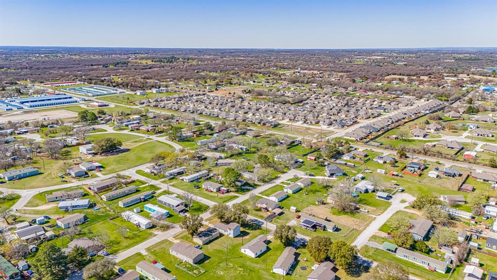 1848 Coral Road Pelican Bay, TX 76020 - Photo 30 of 33