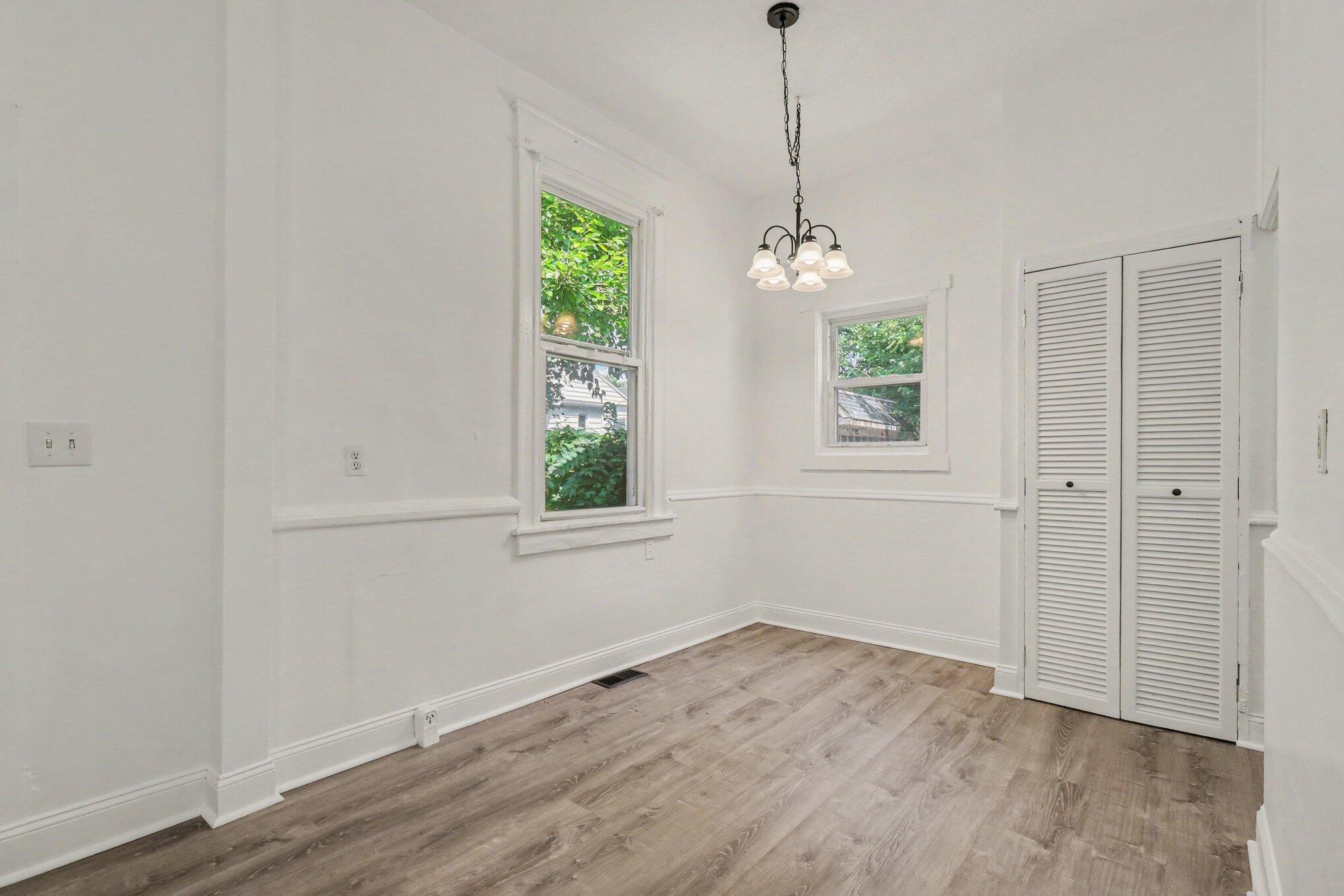 1825 Scott Street Covington, KY 41014 - Photo 6 of 24 007_file_2132