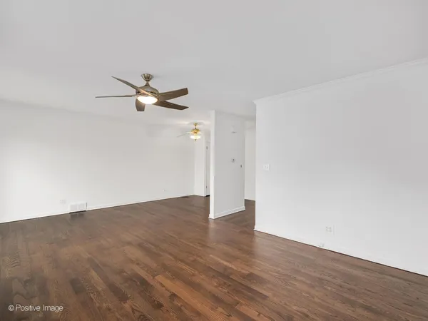 $485,000 | 285 East 1st Street, Elmhurst, IL 60126