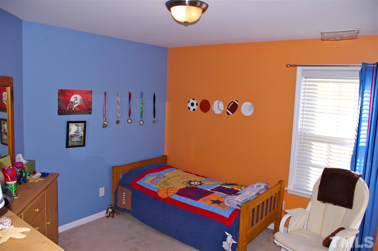 5749 Keowee Way Raleigh, NC 27616 - Photo 15 of 25 Gallery Image 15