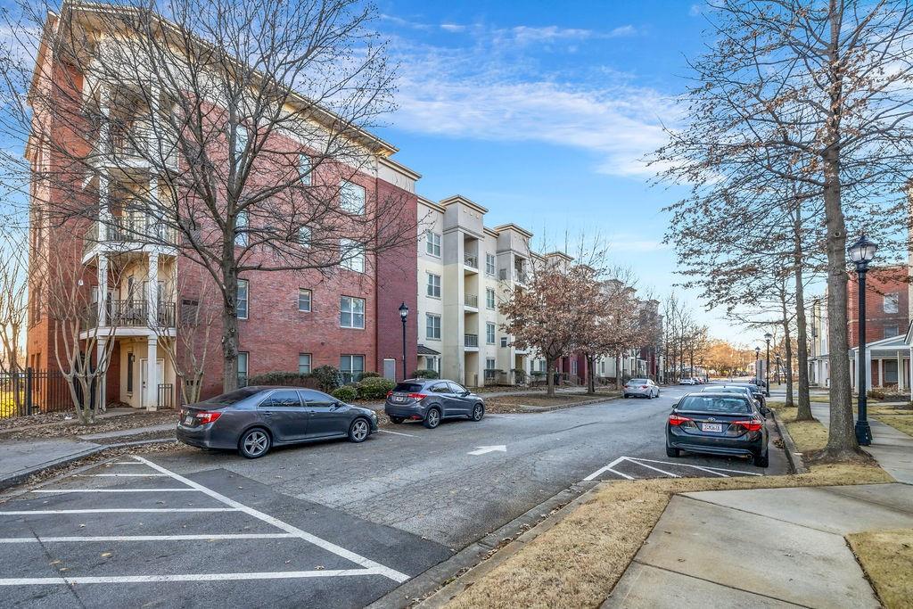 870 Mayson Turner Road Northwest, Unit 1246 Atlanta, GA 30314 - Photo 3 of 13