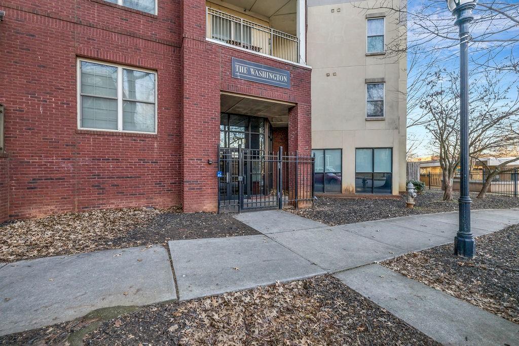 870 Mayson Turner Road Northwest, Unit 1246 Atlanta, GA 30314 - Photo 4 of 13