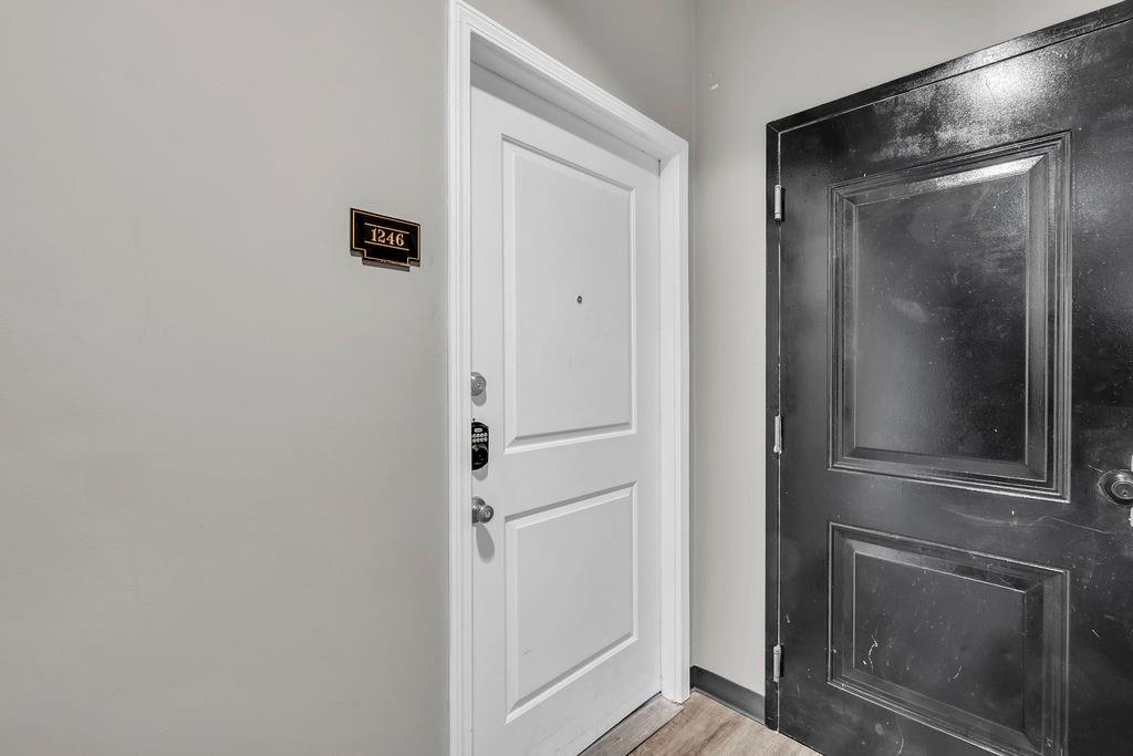 870 Mayson Turner Road Northwest, Unit 1246 Atlanta, GA 30314 - Photo 5 of 13