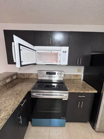 $1,850 | 9968 Nob Hill Lane, Unit 9968, Sunrise, FL 33351