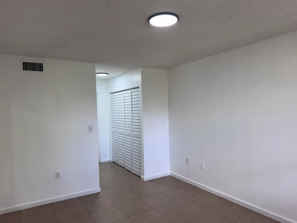 $1,850 | 9968 Nob Hill Lane, Unit 9968, Sunrise, FL 33351