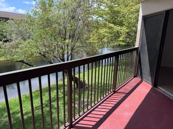 $1,850 | 9968 Nob Hill Lane, Unit 9968, Sunrise, FL 33351