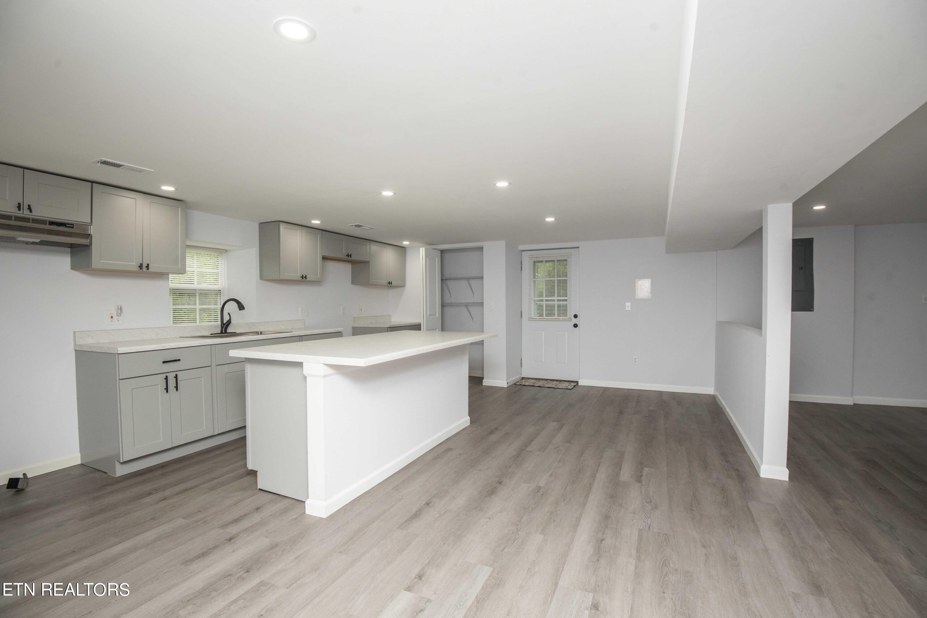 483 Pattie Gap Road Philadelphia, TN 37846 - Photo 23 of 40 basement kitchen
