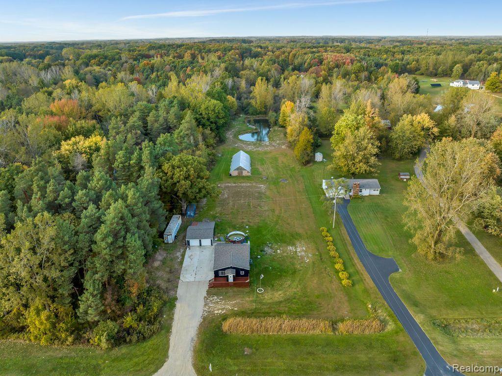 3137 East Vienna Road Clio, MI 48420 - Photo 5 of 31