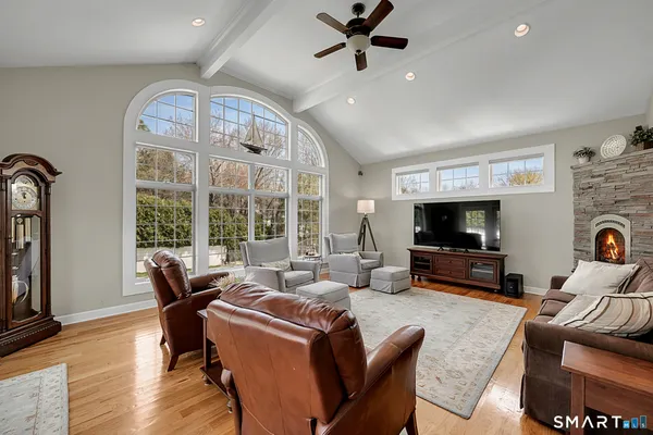 $450,000 | 5 Badger Road, Wolcott, CT 06716