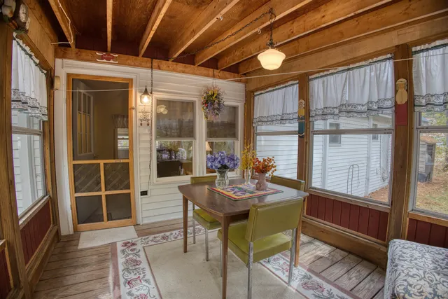 $199,900 | 80 Elliot Lane, Tamworth, NH 03886