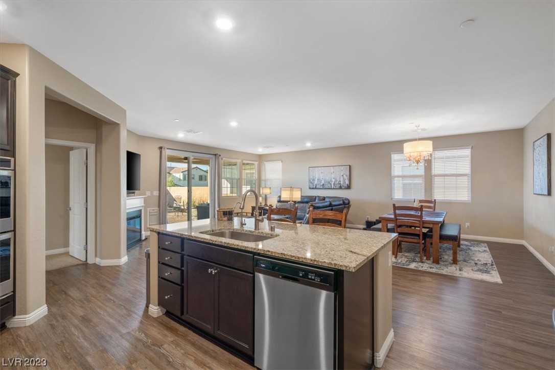 2994 Gramsci Avenue Henderson, NV 89044 - Photo 15 of 61