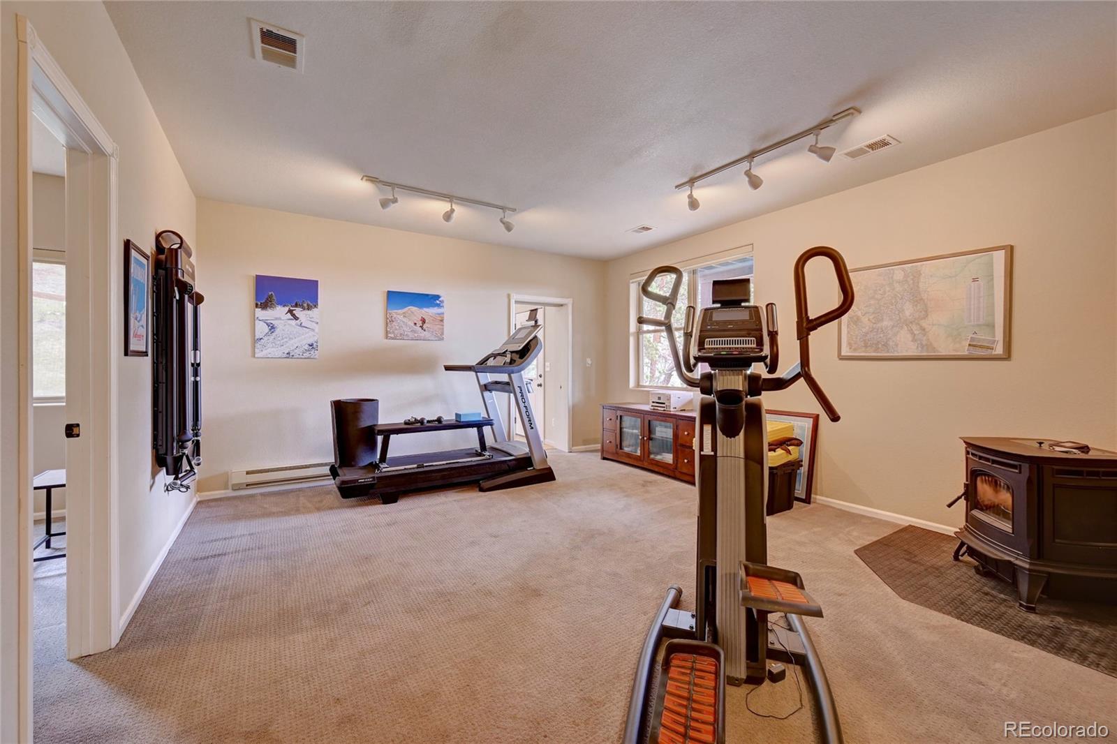 33277 Jenifer Road Pine, CO 80470 - Photo 19 of 40 Gallery Image 19