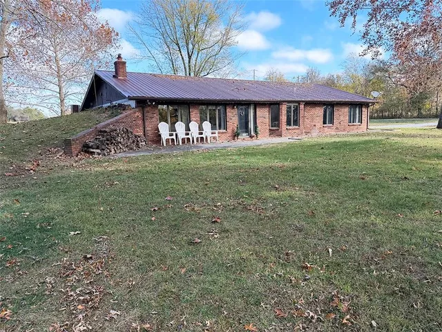 $350,000 | 3631 South Oak Hill Road, Carthage, MO 64836