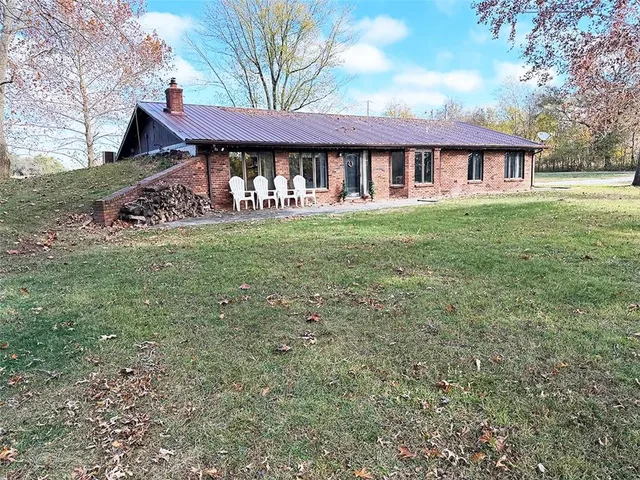 $350,000 | 3631 South Oak Hill Road, Carthage, MO 64836